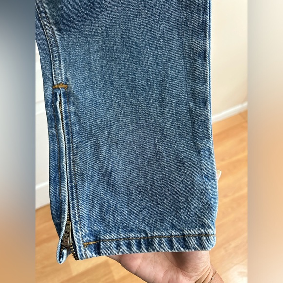 NWT Re/Done 70’s high rise stovepipe Jeans. - Picture 4 of 9